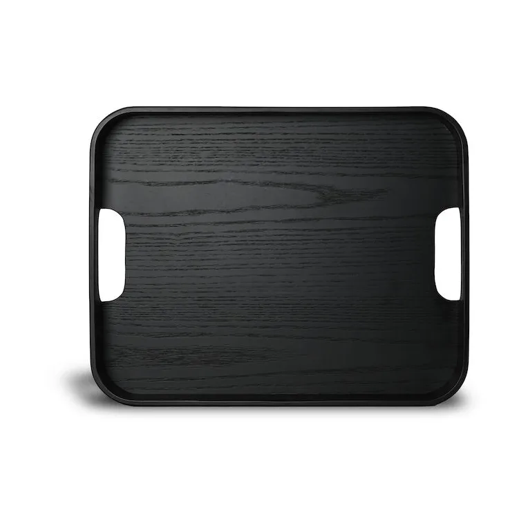 한나 트레이, Black Sagaform | 사가폼