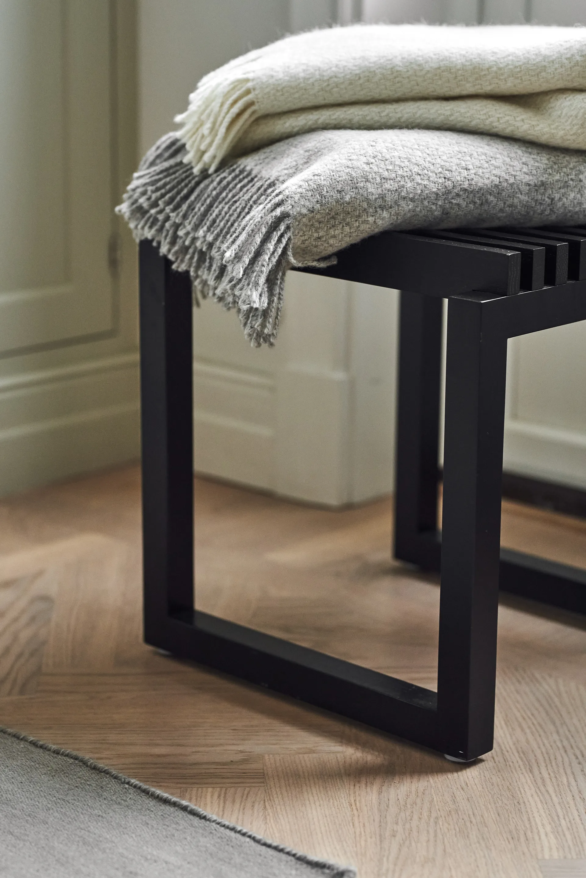 샌드스톤 울 스로우 130x180 cm, Light grey Scandi Living | 스칸디리빙