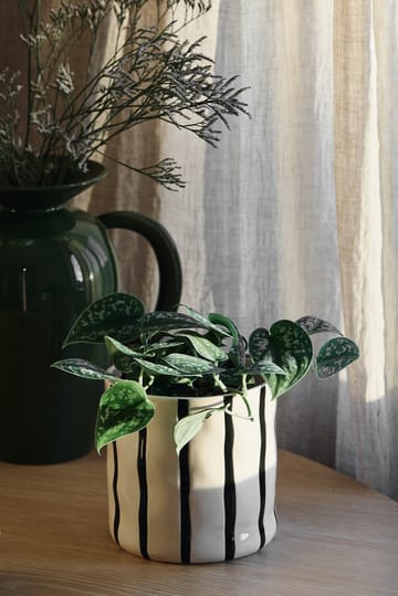 스라이브 플라워팟 Ø16 cm - White-black - Scandi Living | 스칸디리빙