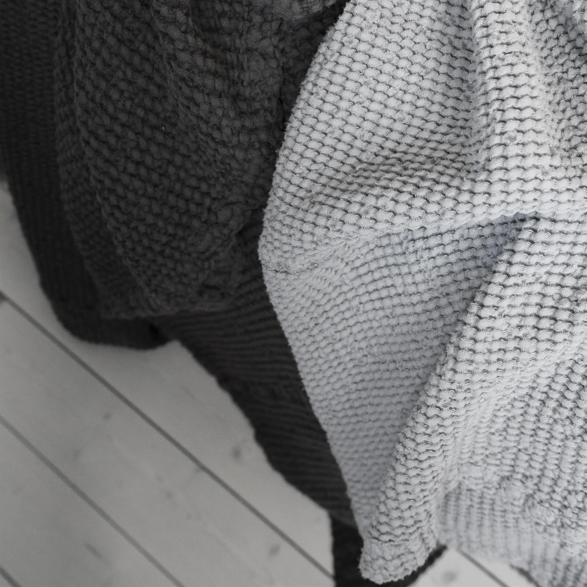 모스 베드 스프레드 260x260 cm, charcoal (grey) Scandi Living | 스칸디리빙