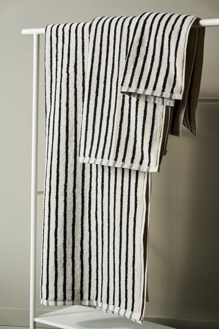드리프트 바스 타월 70x140 cm, White-black Scandi Living | 스칸디리빙