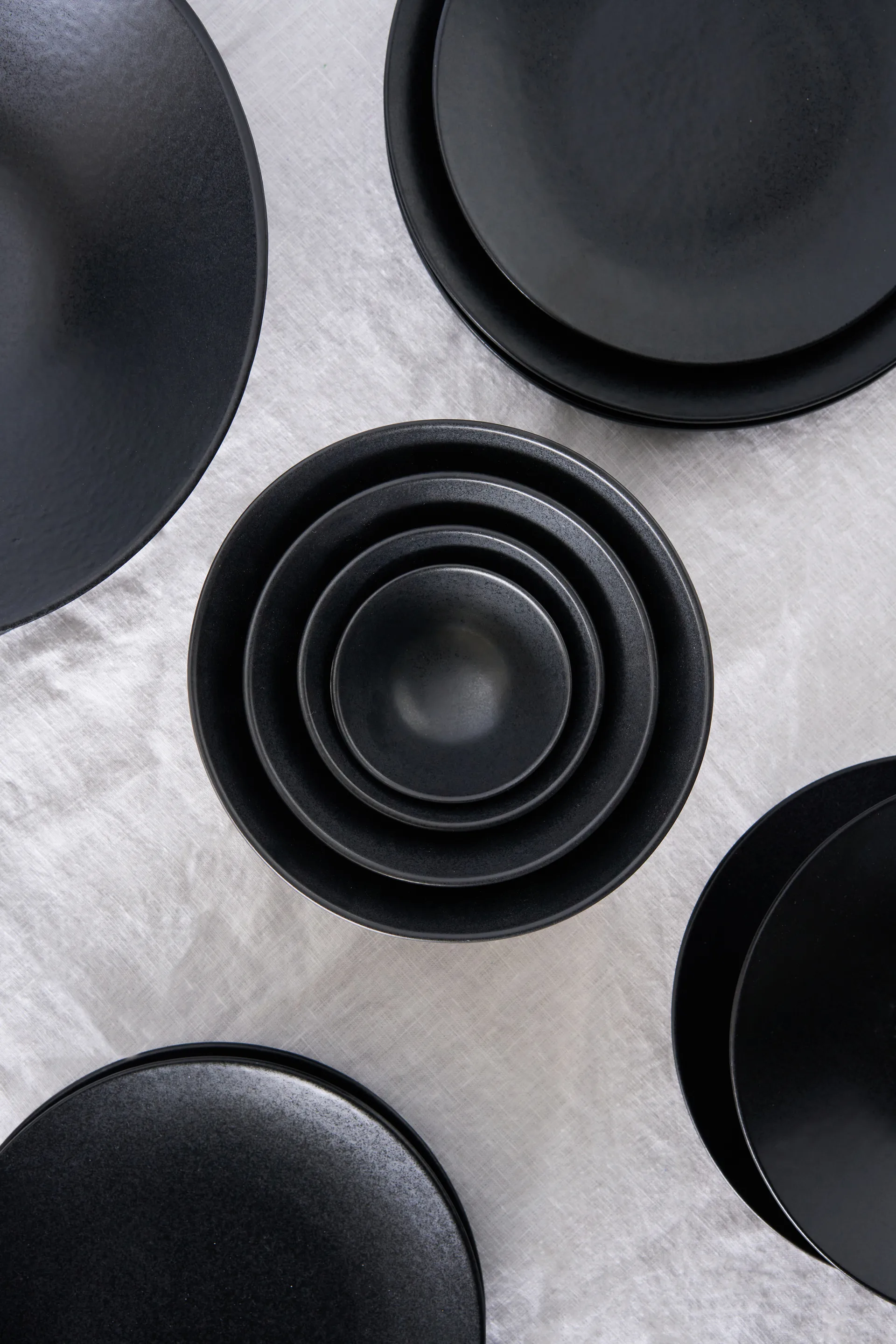 테라 파스타 플레이트, Black Stoneware, Ø22,5 cm Scandi Living | 스칸디리빙