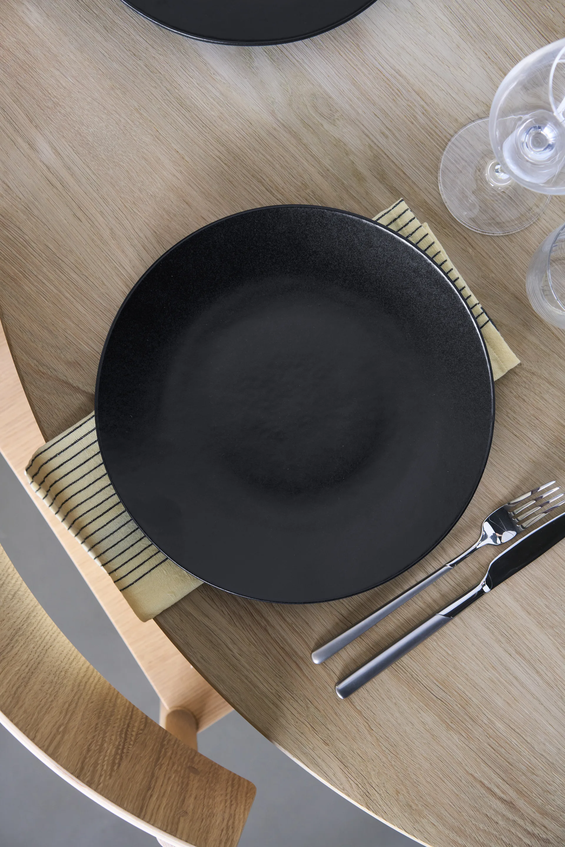 테라 디너 플레이트, Black Stoneware, Ø26,5 cm Scandi Living | 스칸디리빙