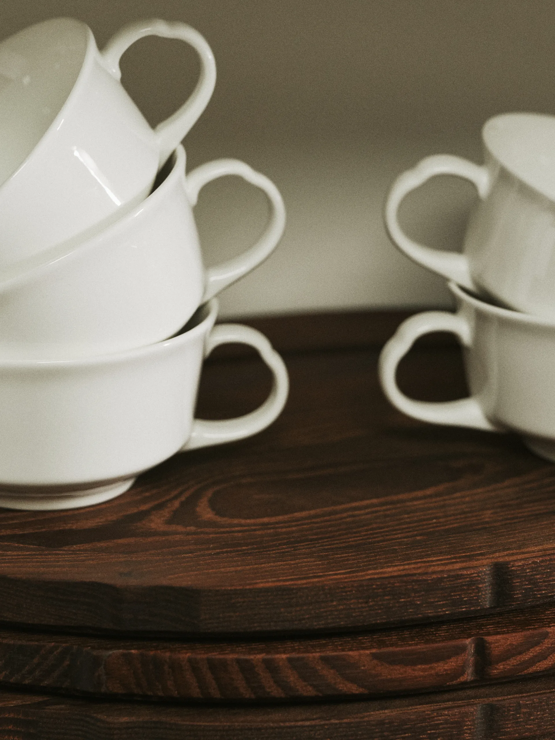 실루엣 오벌 트레이 21x30 cm, Ash Serax | 세락스