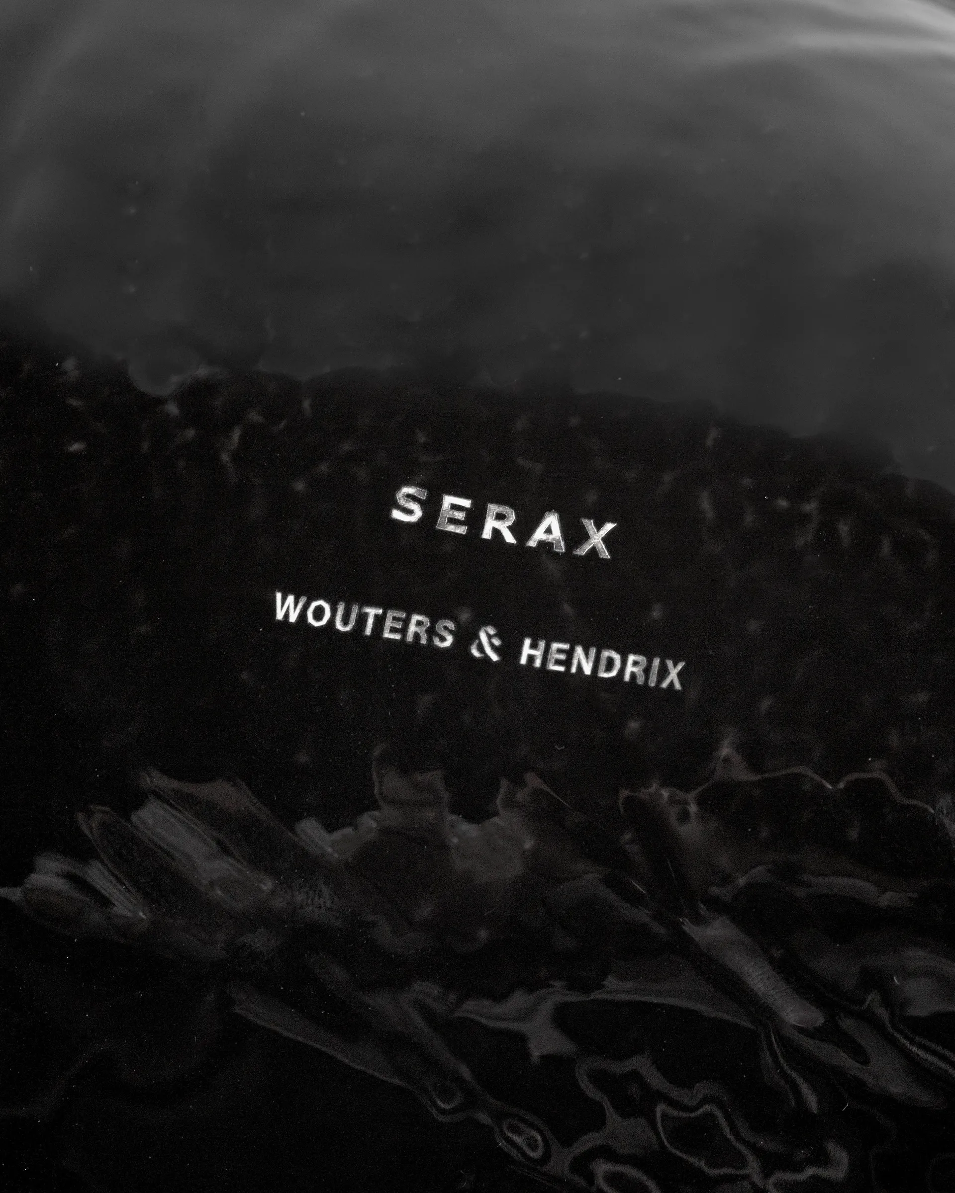 레 오브제 무르베르상 마르셀 보울 M 14x30.5 cm, Black Serax | 세락스