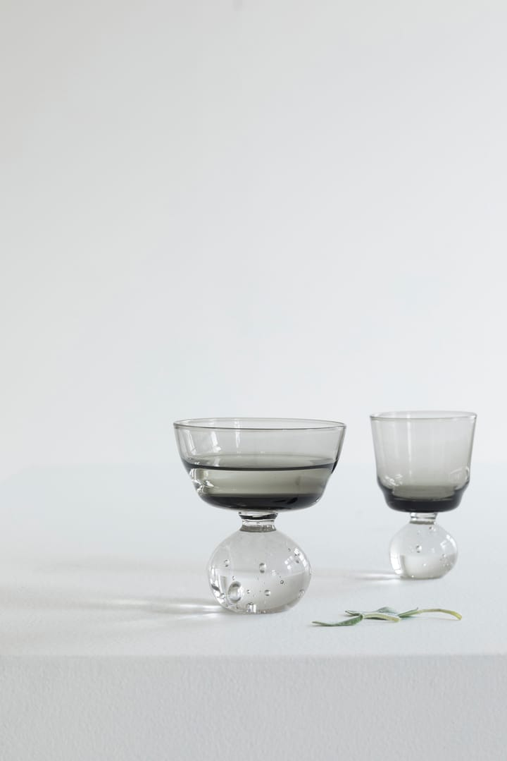 이터널 스노우 스템 글래스 M 9.2 cm, Smoky grey Serax | 세락스