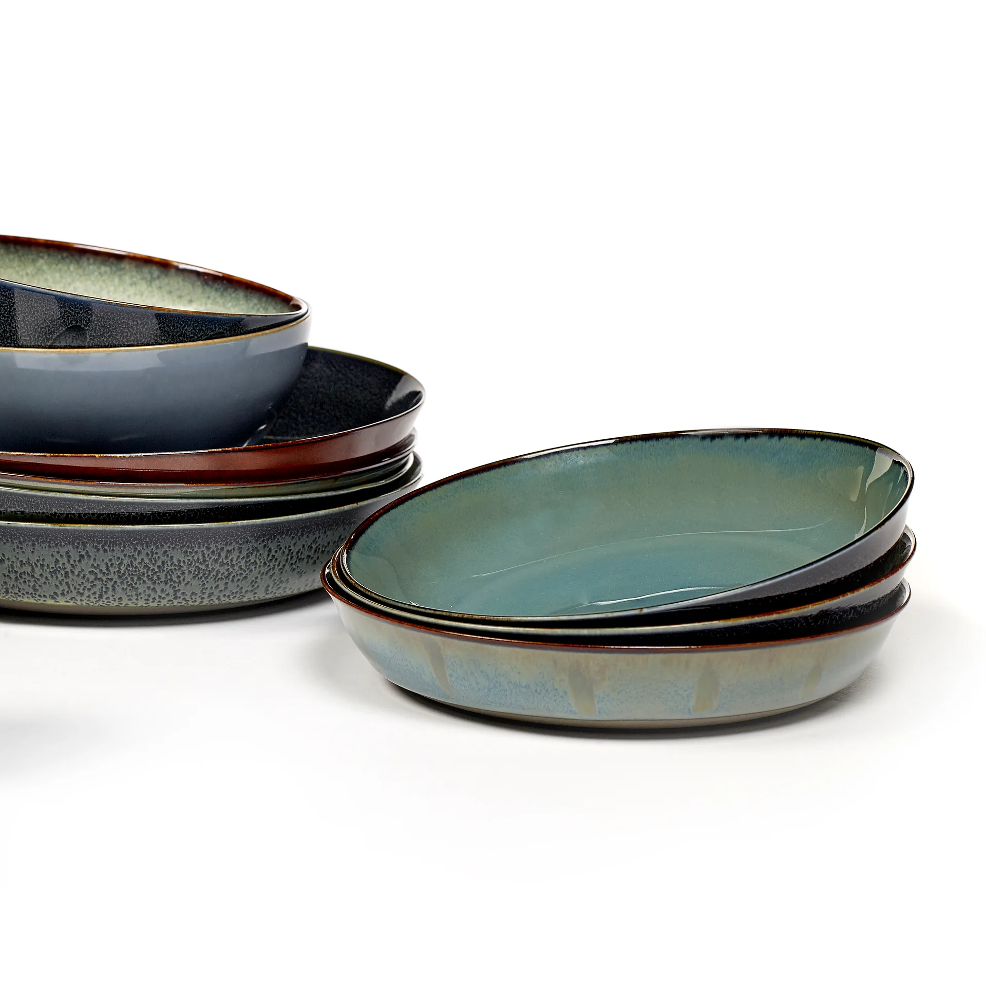 Terres de Rêves 스몰 접시 17.5 cm, smokey blue-dark blue Serax | 세락스