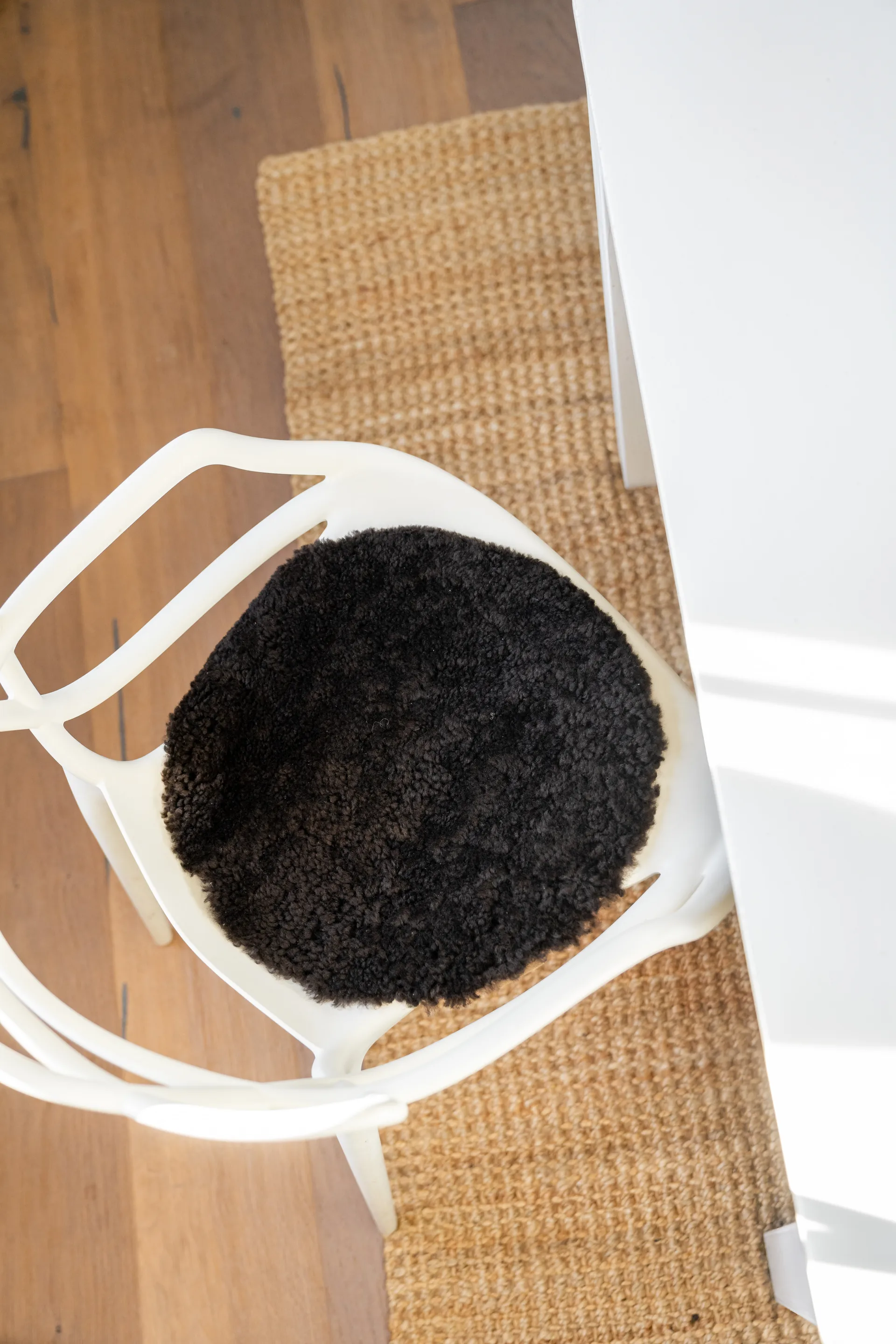 셰퍼드 질 퀄팅 의자쿠션 38 cm, dark brown Shepherd | 쉐퍼드