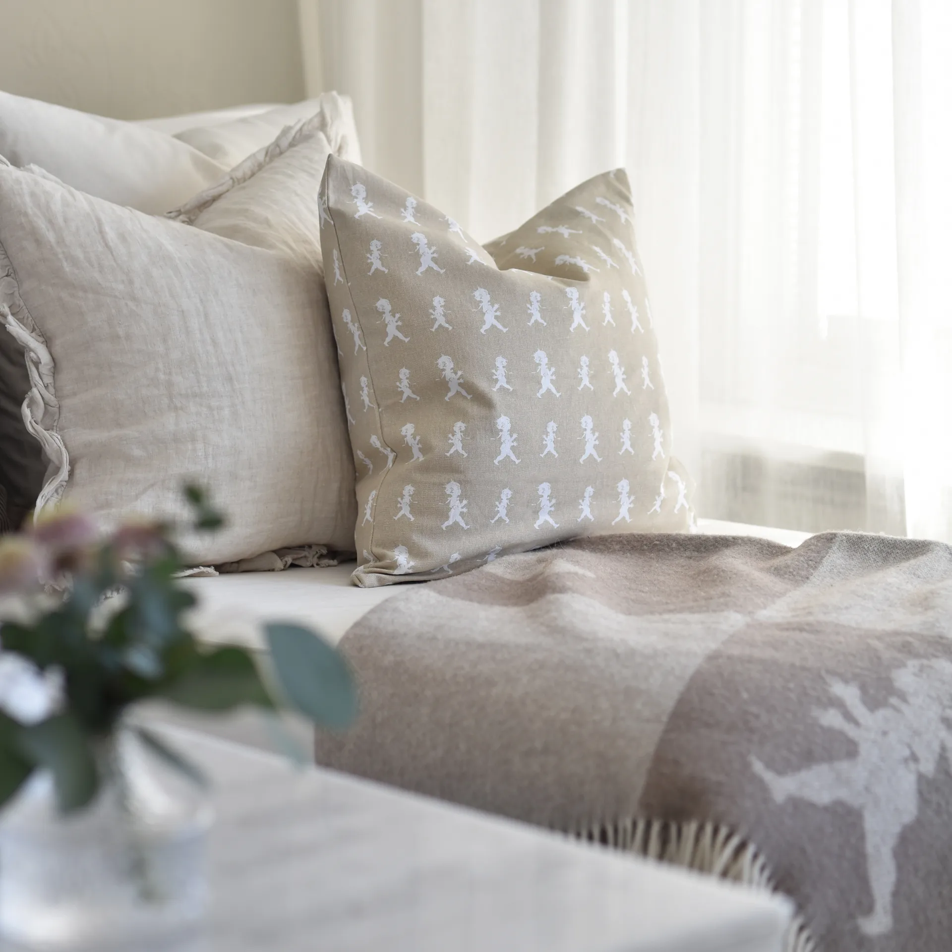 솔스티칸 쿠션커버 50x50 cm, Sand Solstickan Design | 솔스티칸 디자인