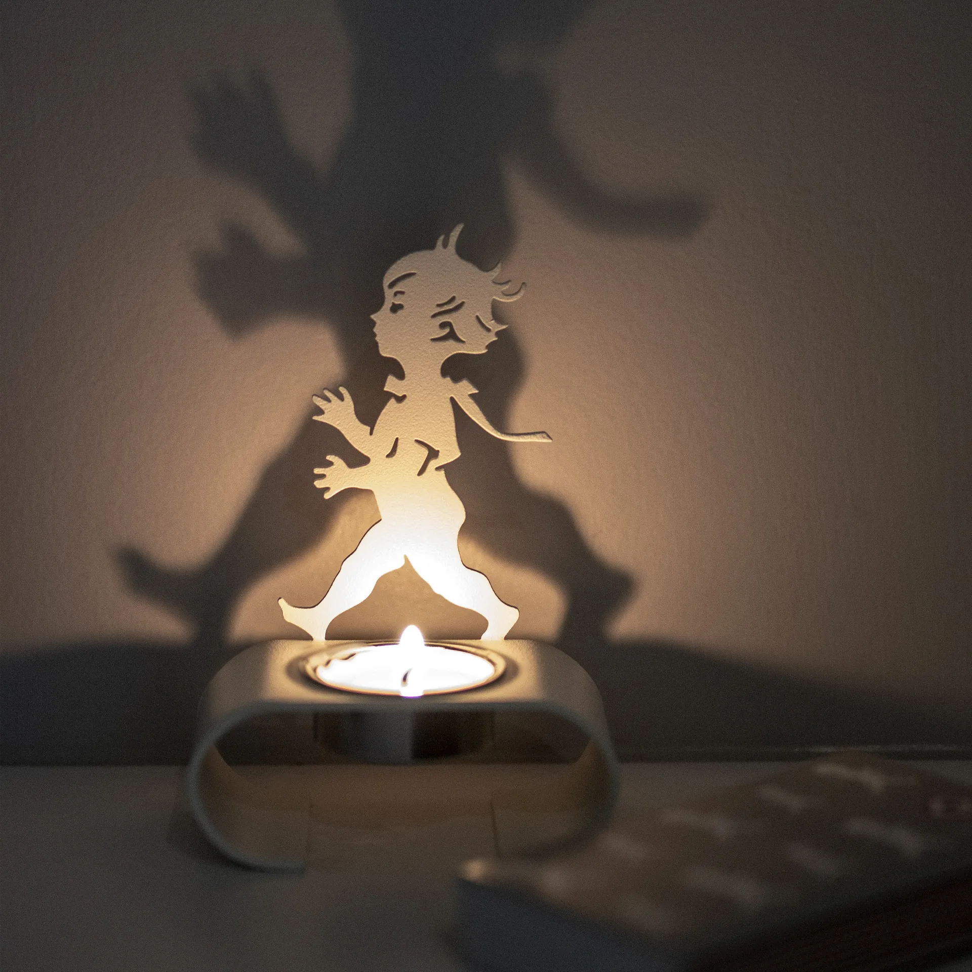 실루엣 캔들홀더 9.3x13.3 cm, White Solstickan Design | 솔스티칸 디자인