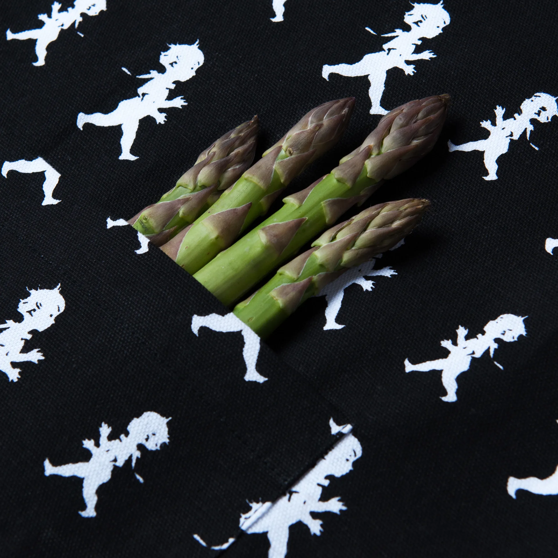 솔스티칸 앞치마 성인용, Black Solstickan Design | 솔스티칸 디자인