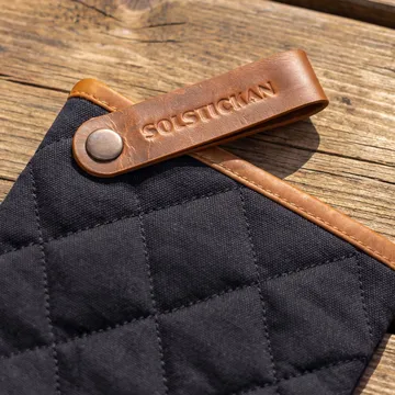 Solstickan 오븐 장갑 캔버스 - Black - Solstickan Design | 솔스티칸 디자인