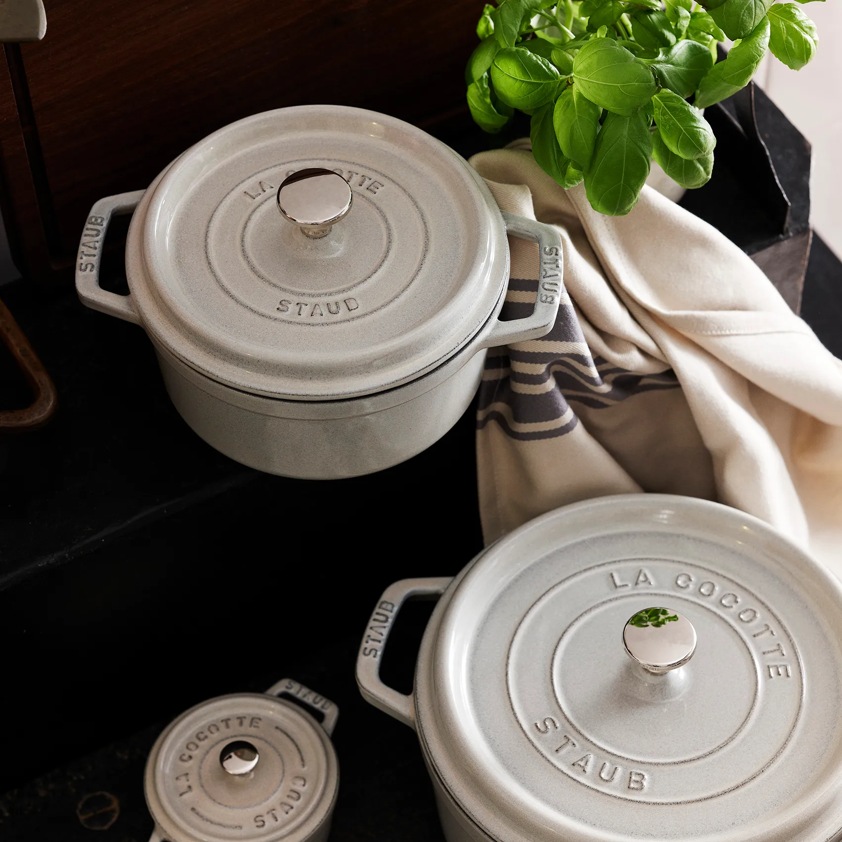 꼬꼬떼 화이트 트러플, 10cm (0.25L) STAUB | 스타우브