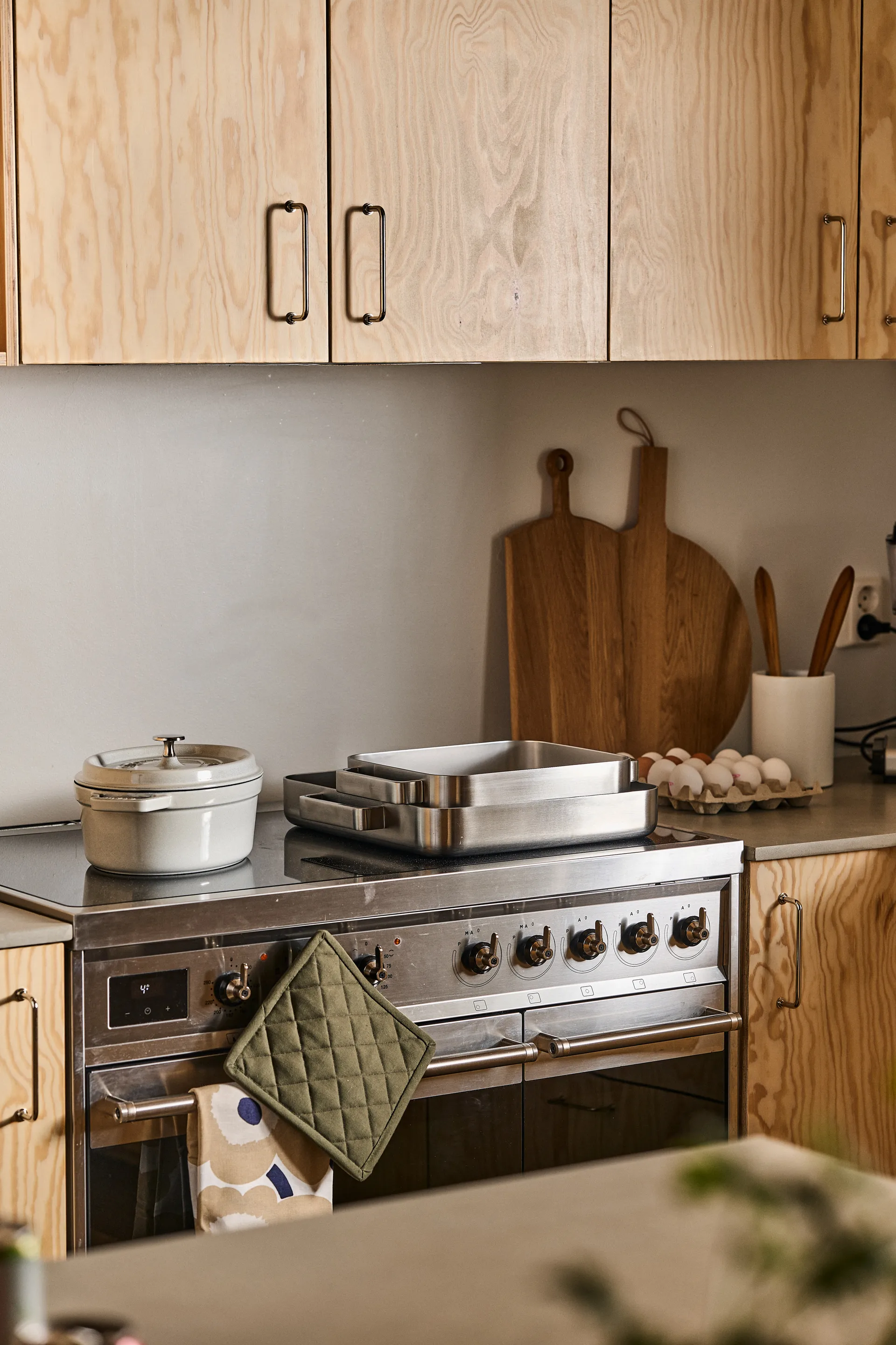 꼬꼬떼 화이트 트러플 오벌, 27cm (3.2L) STAUB | 스타우브