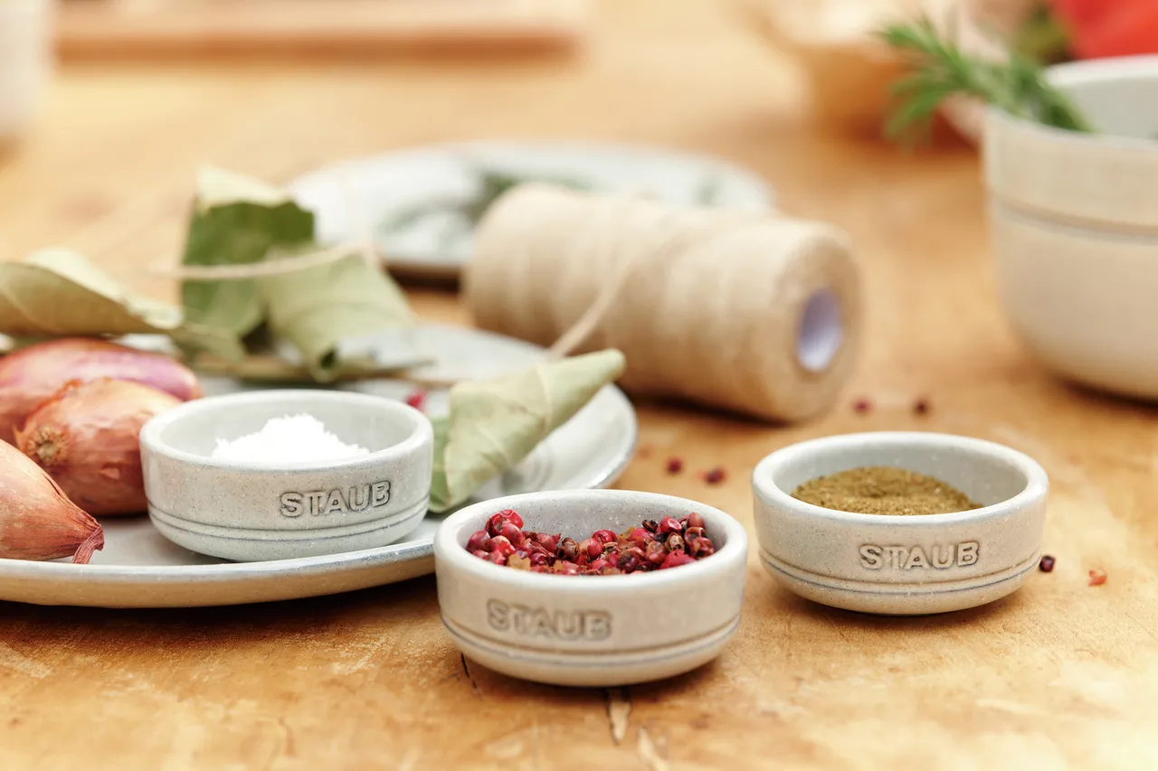 뉴 화이트 트러플 미니 보울 4개 세트, Ø5 cm STAUB | 스타우브