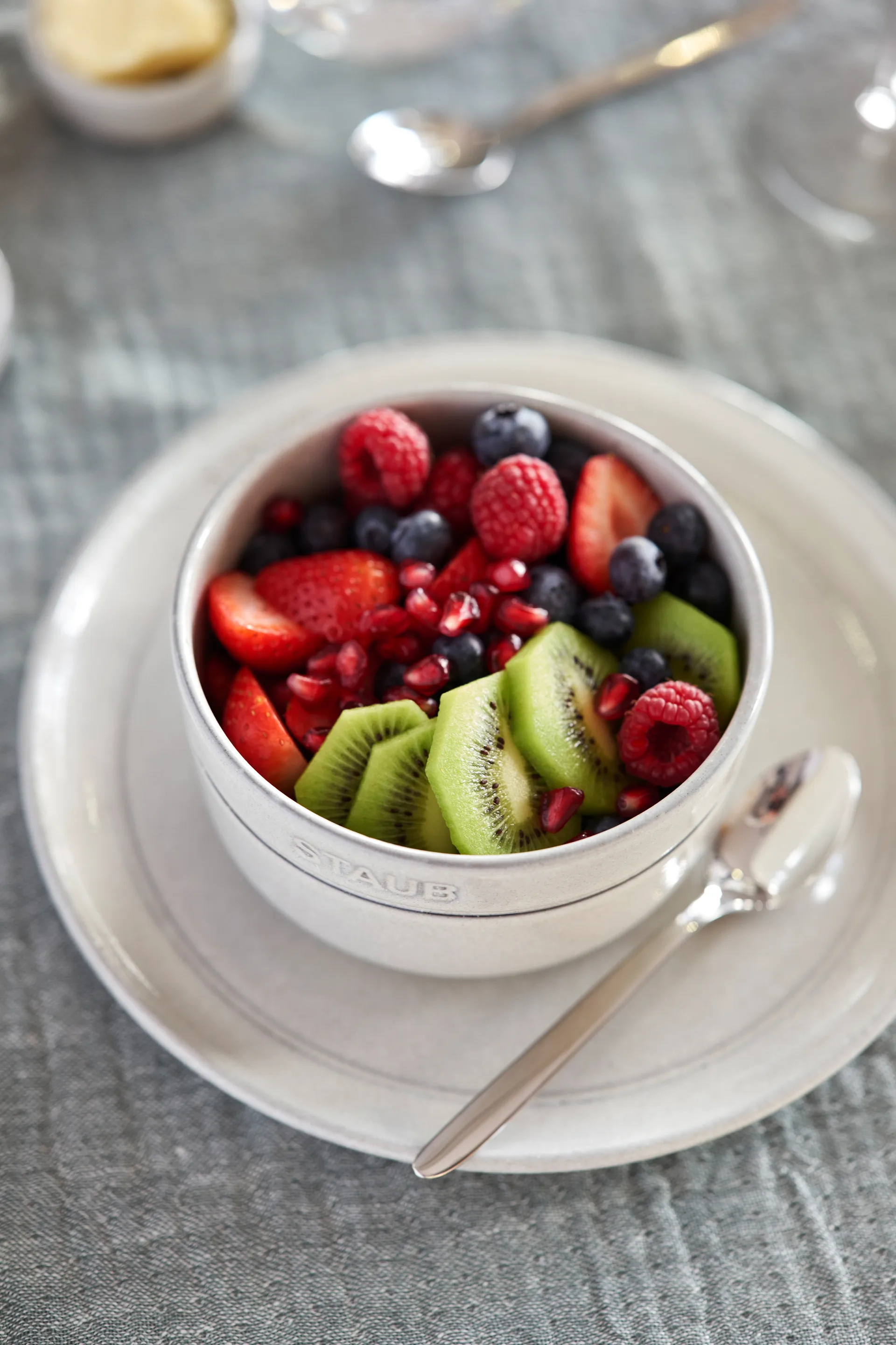 뉴 화이트 트러플 보울, 60 cl STAUB | 스타우브