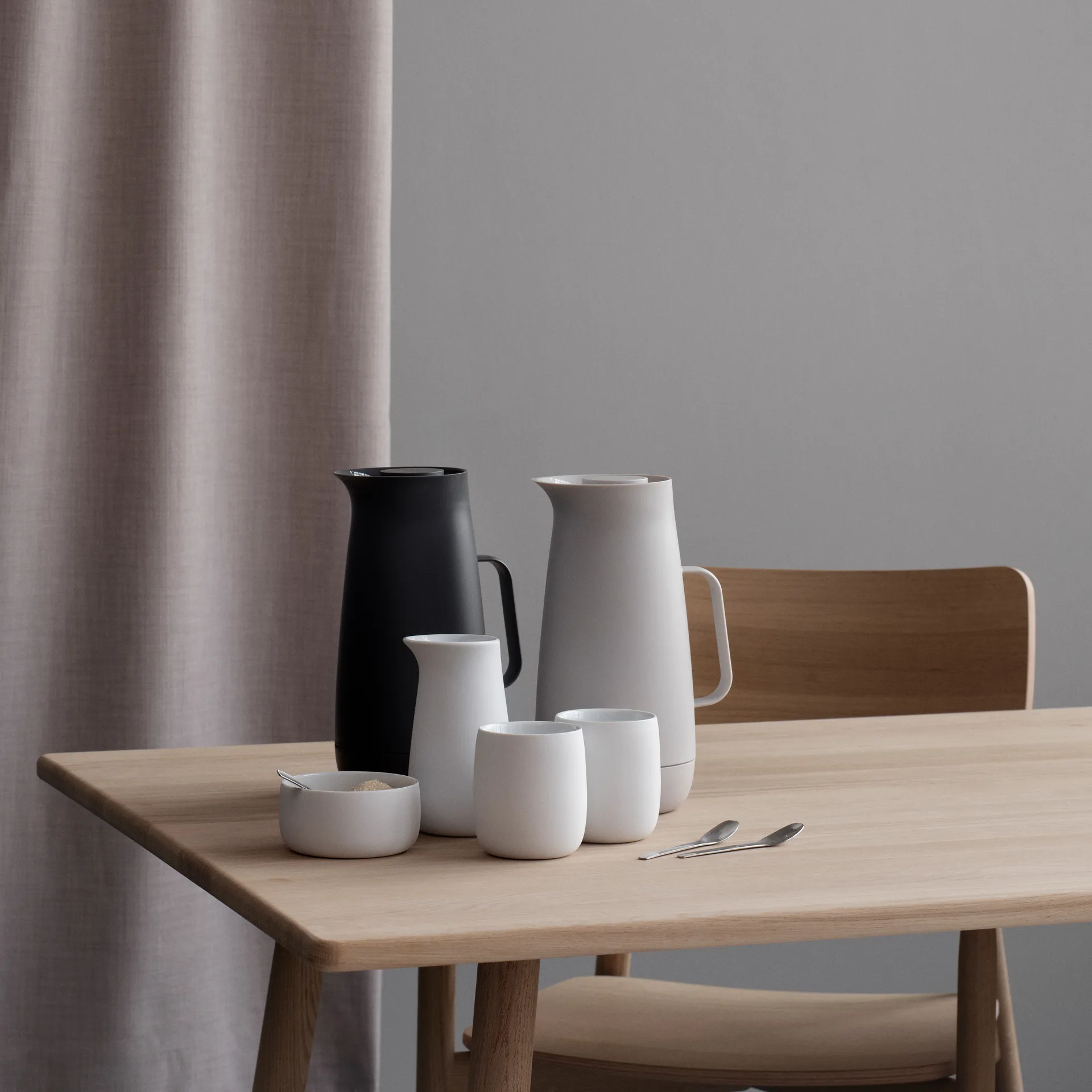 포스터 보온 저그 1 L, light grey Stelton | 스텔톤