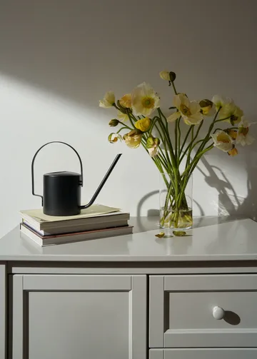 오리지널 물뿌리개 1.7 l - Soft black - Stelton | 스텔톤