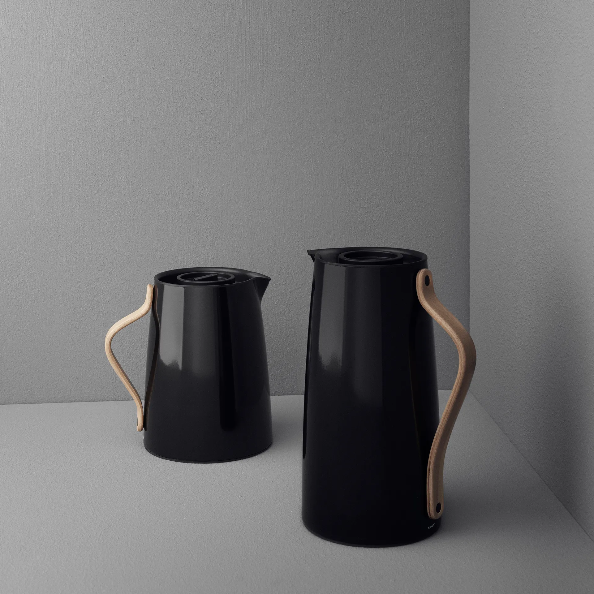 엠마 티 진공 저그, Black Stelton | 스텔톤