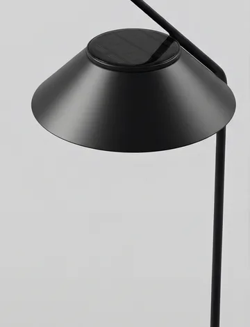 앵글 태양광 볼라드 조명(스탠드 포함) - Black - Stelton | 스텔톤