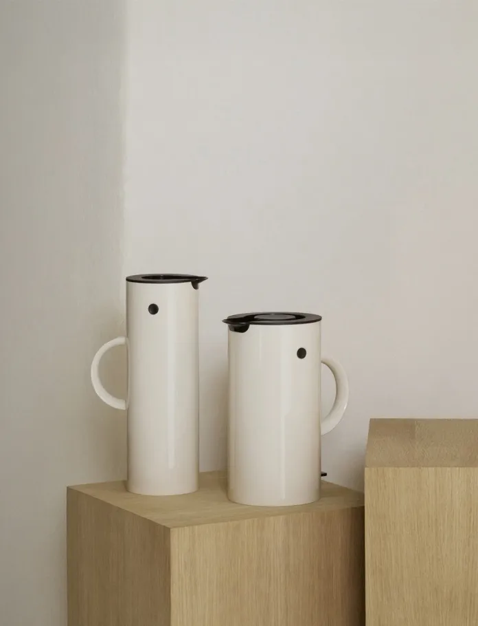 EM77 전기주전자 (EU) 1.5 L, Sand Stelton | 스텔톤