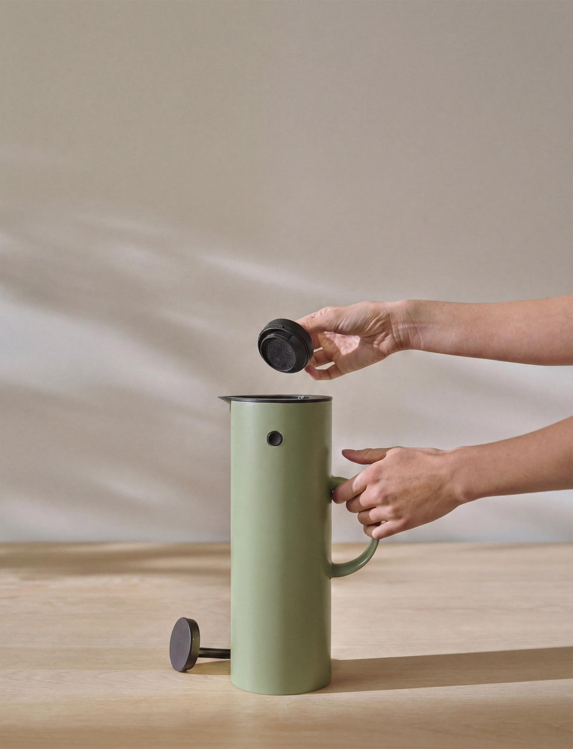 EM77 Stelton 보온 주전자 1 l, Soft fern green Stelton | 스텔톤