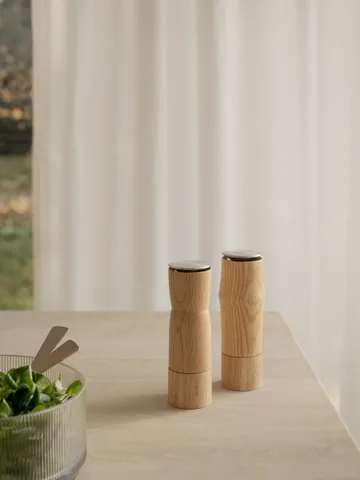 스톰 솔트- & 페퍼 밀 세트 - Oak - Stelton | 스텔톤
