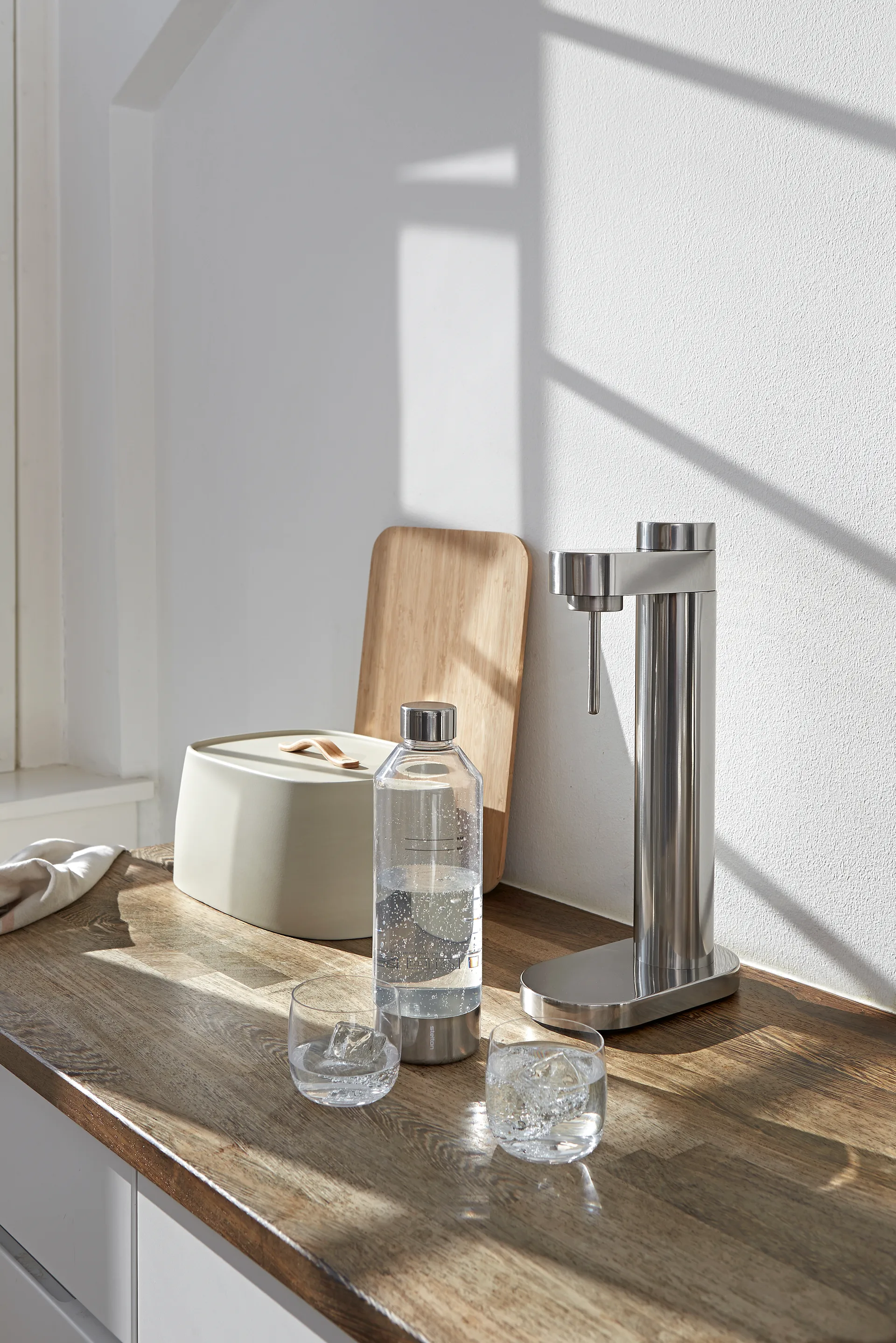 브루스 카보네이터, Steel Stelton | 스텔톤