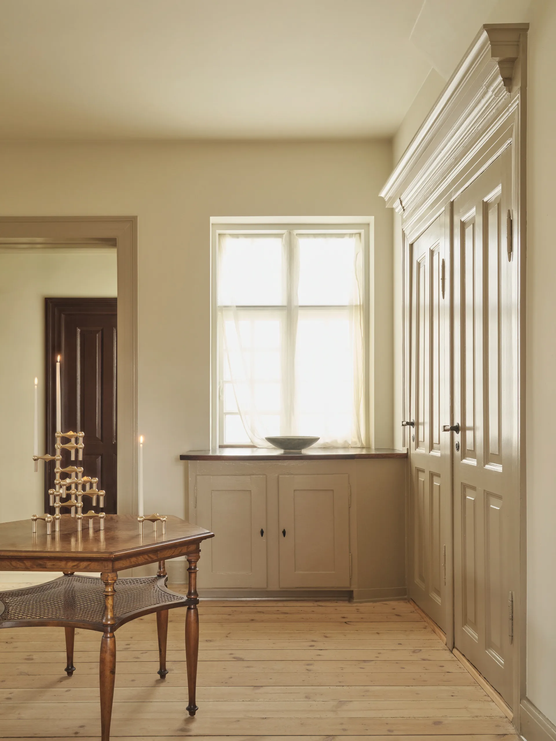 나겔 캔들 홀더, Brushed brass STOFF Nagel
