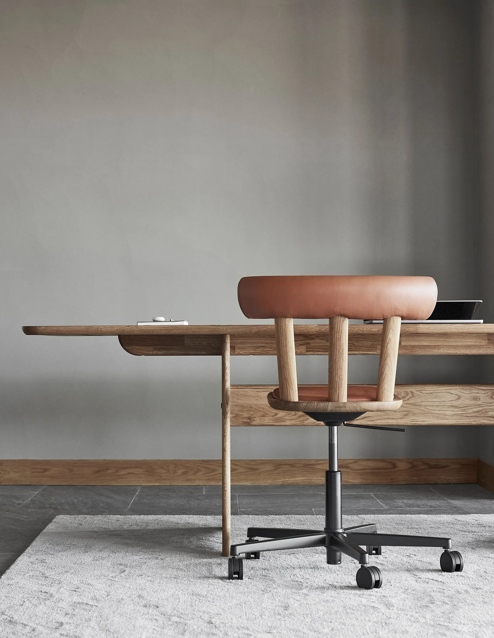 알트 체어 스위블 베이스 업홀스터드 시트 오크, Elmotique 43807-natural oil Stolab | 스톨랩