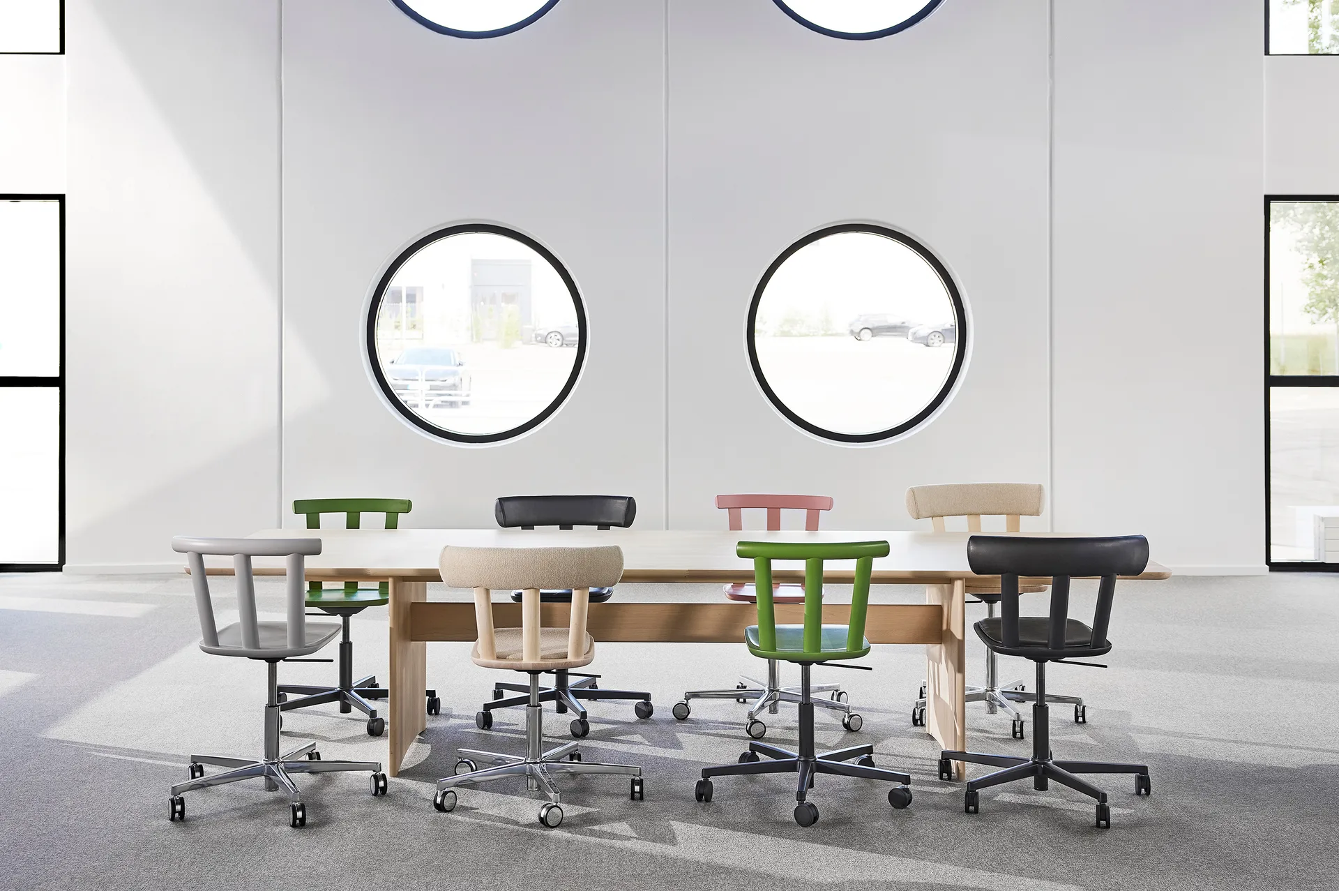 알트 체어 스위블 베이스 업홀스터드 시트 자작나무, Elmotique 99001-matte black 99 Stolab | 스톨랩