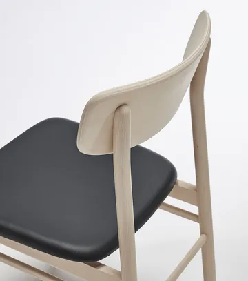 Prima Vista 체어 버치 라이트 매트 마감 - Leather Elmosoft VII 99001 black - Stolab | 스톨랩