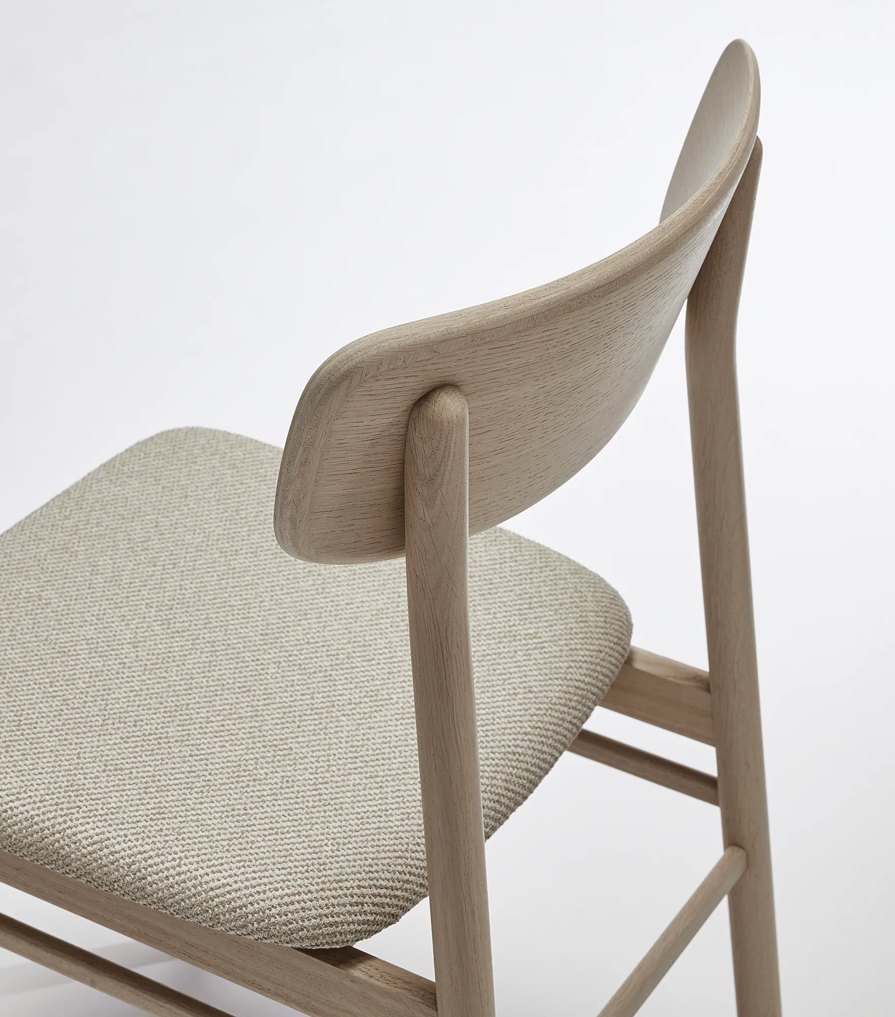 Prima Vista 체어 화이트-오일드 오크, Textile Atto Driftwood V3576/01 grey Stolab | 스톨랩