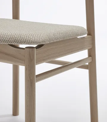 Prima Vista 체어 화이트-오일드 오크 - Textile Atto Driftwood V3576/01 grey - Stolab | 스톨랩