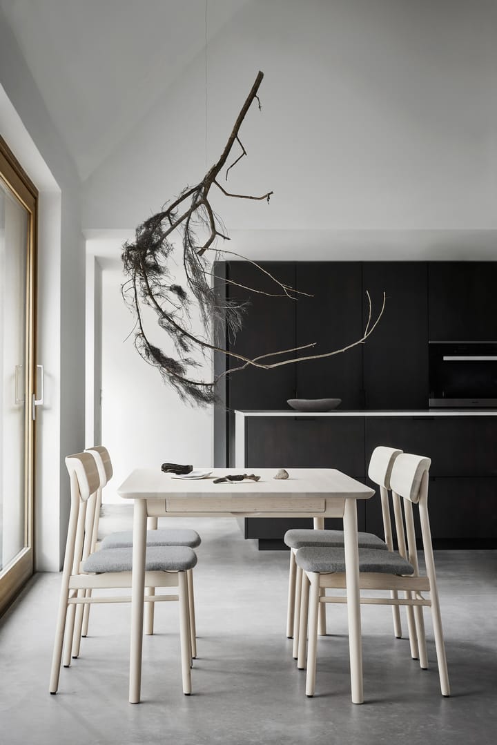 Prima Vista 체어 화이트-오일드 버치, Textile hallingdal 65-130 grey Stolab | 스톨랩