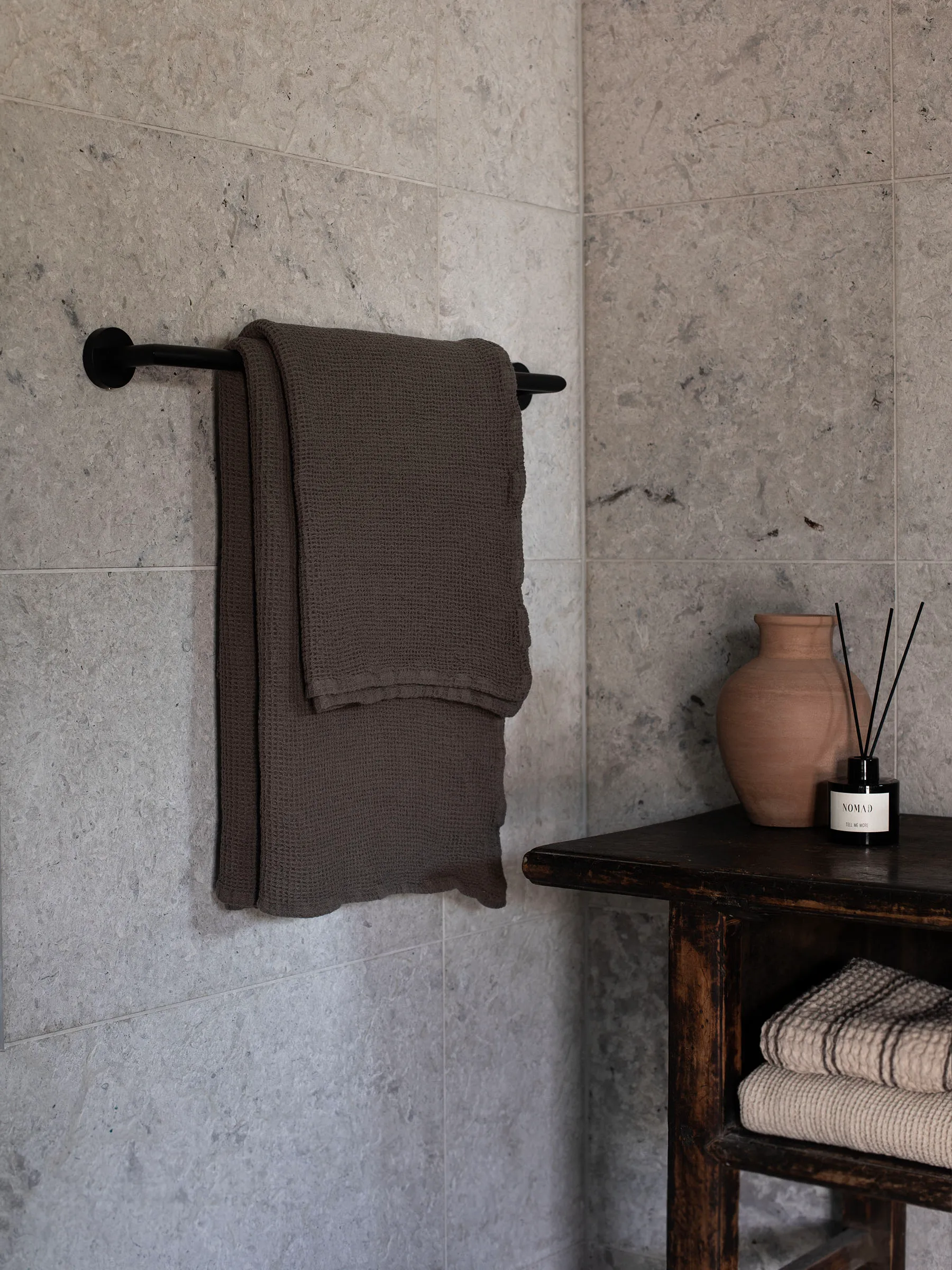 넬라 목욕 타올 100x150 cm, Taupe Tell Me More | 텔미모어