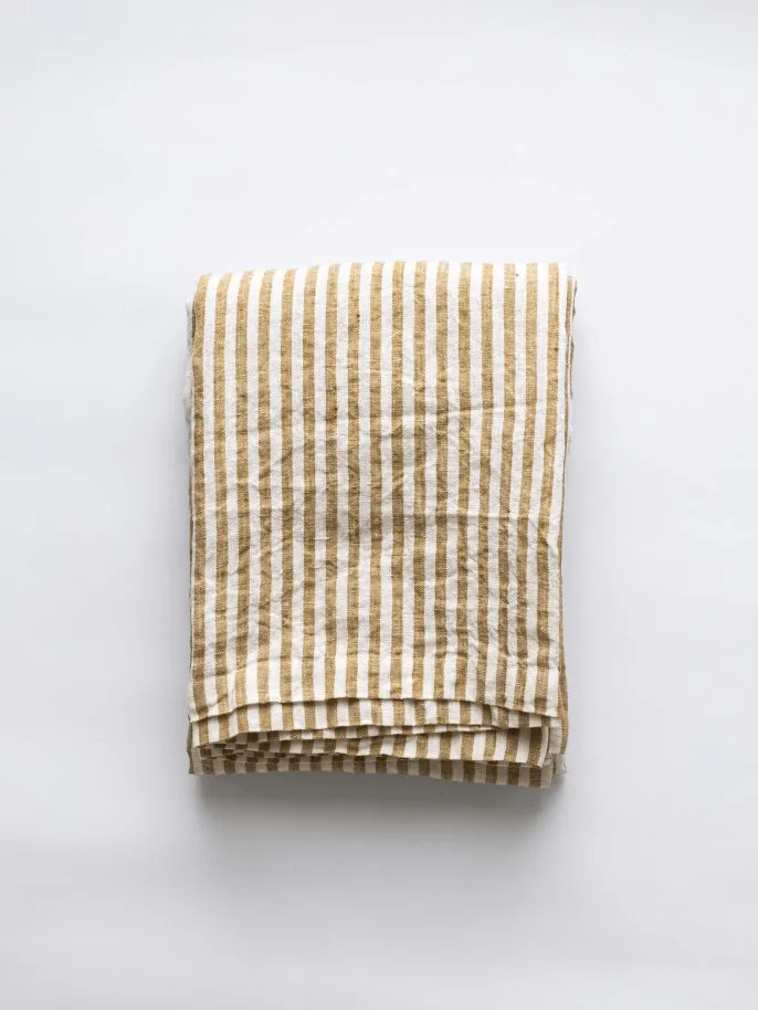 레온 테이블보 145x270 cm, Spice Tell Me More | 텔미모어