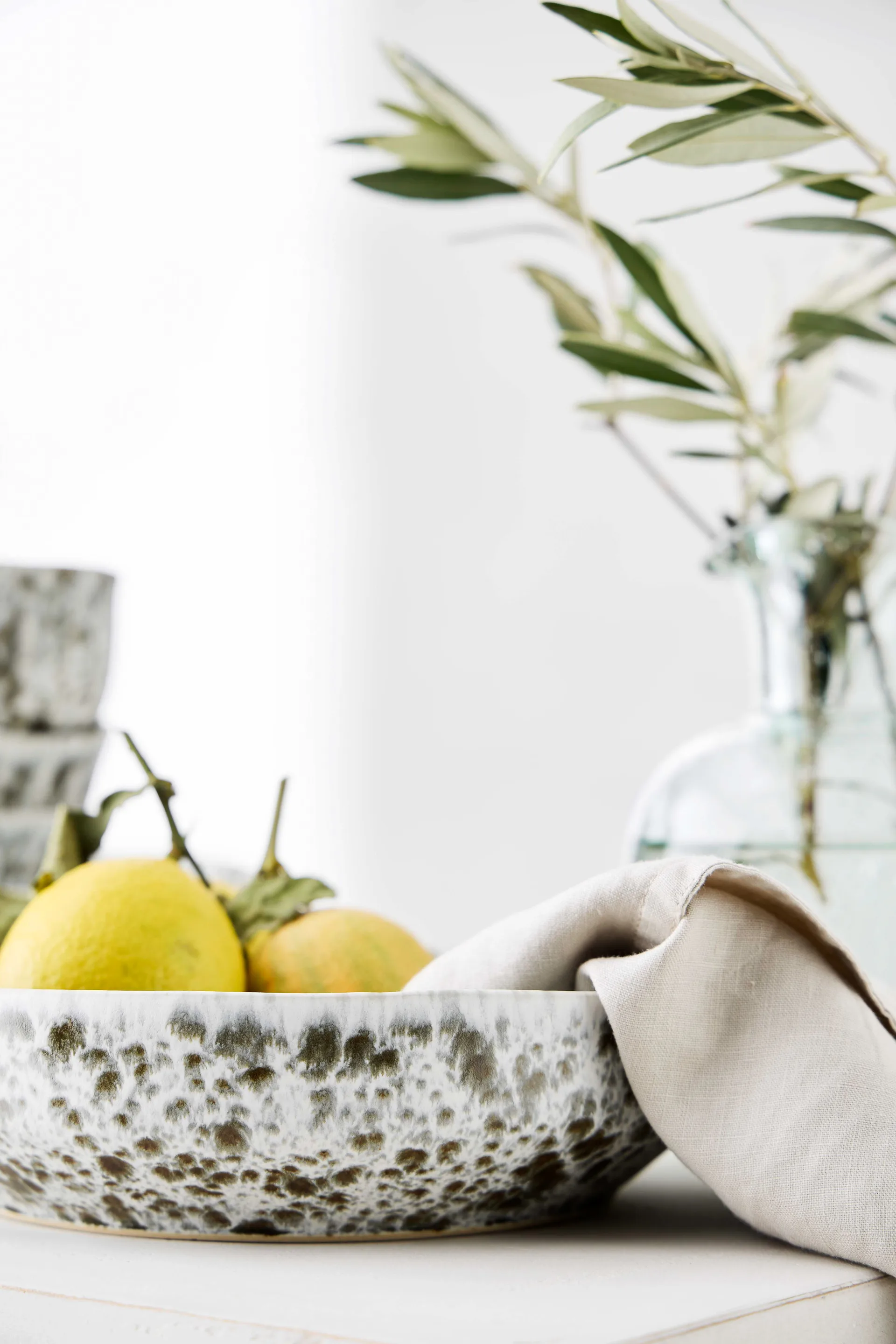 리볼리 서빙 보울 Ø22.5 cm, Green splatter Tell Me More | 텔미모어