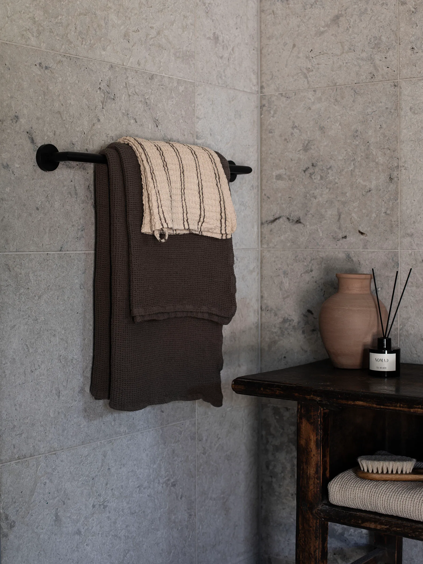 넬라 목욕 타올 70x140 cm, Taupe Tell Me More | 텔미모어