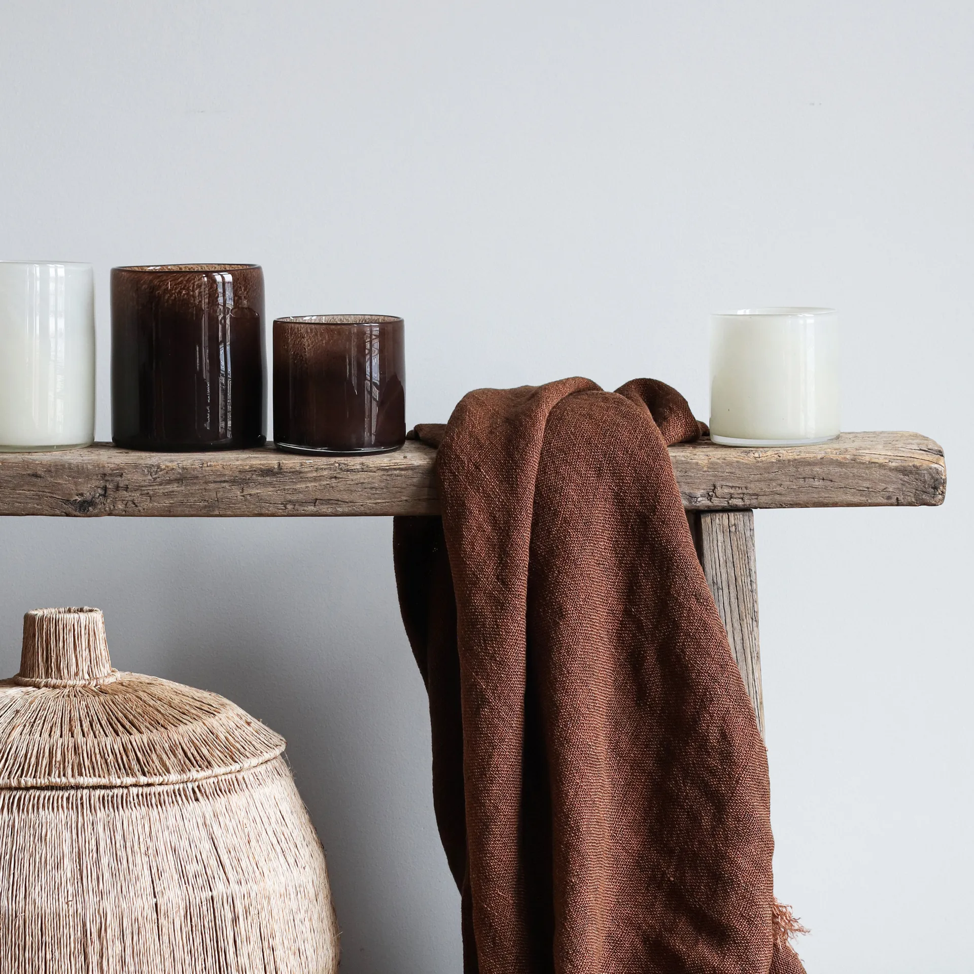 리릭 캔들홀더 M, dark brown Tell Me More | 텔미모어