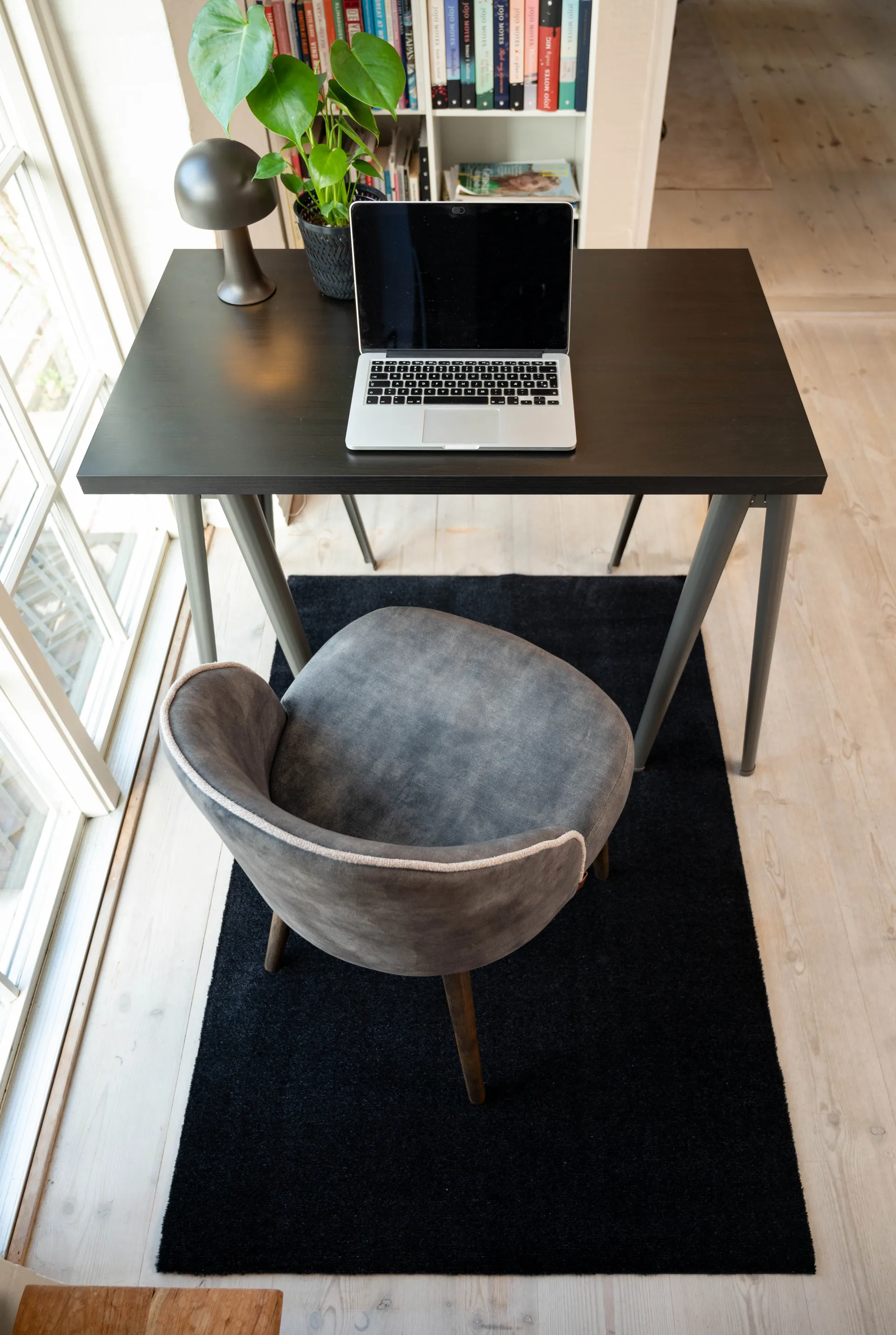 유니컬러 복도 러그, Black. 90x130 cm tica copenhagen | 티카 코펜하겐