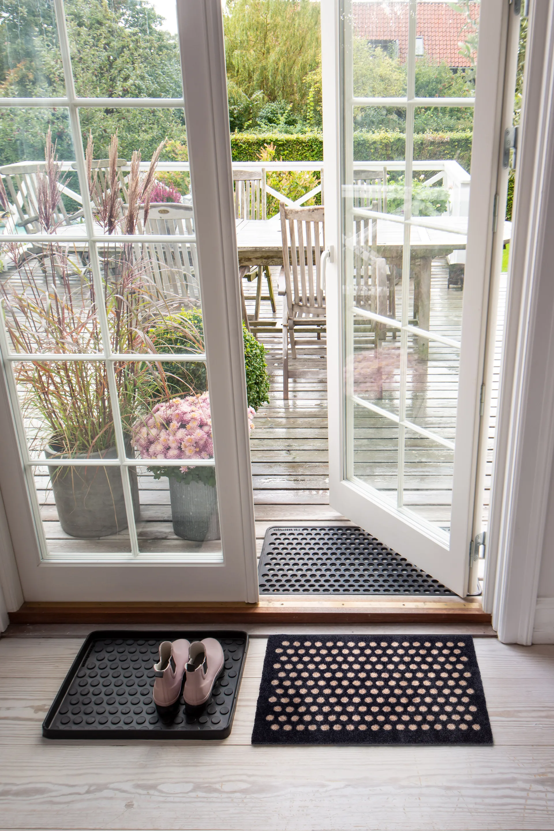 도트 도어 매트, Black-sand. 40x60 cm tica copenhagen | 티카 코펜하겐