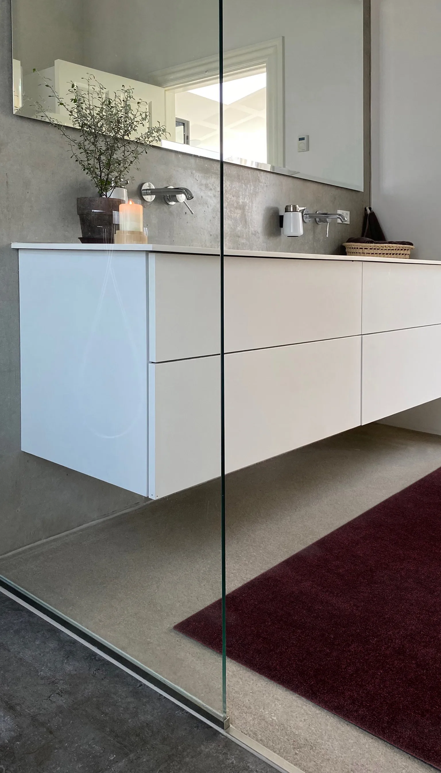 유니컬러 복도 러그, Bordeaux, 67x120 cm tica copenhagen | 티카 코펜하겐