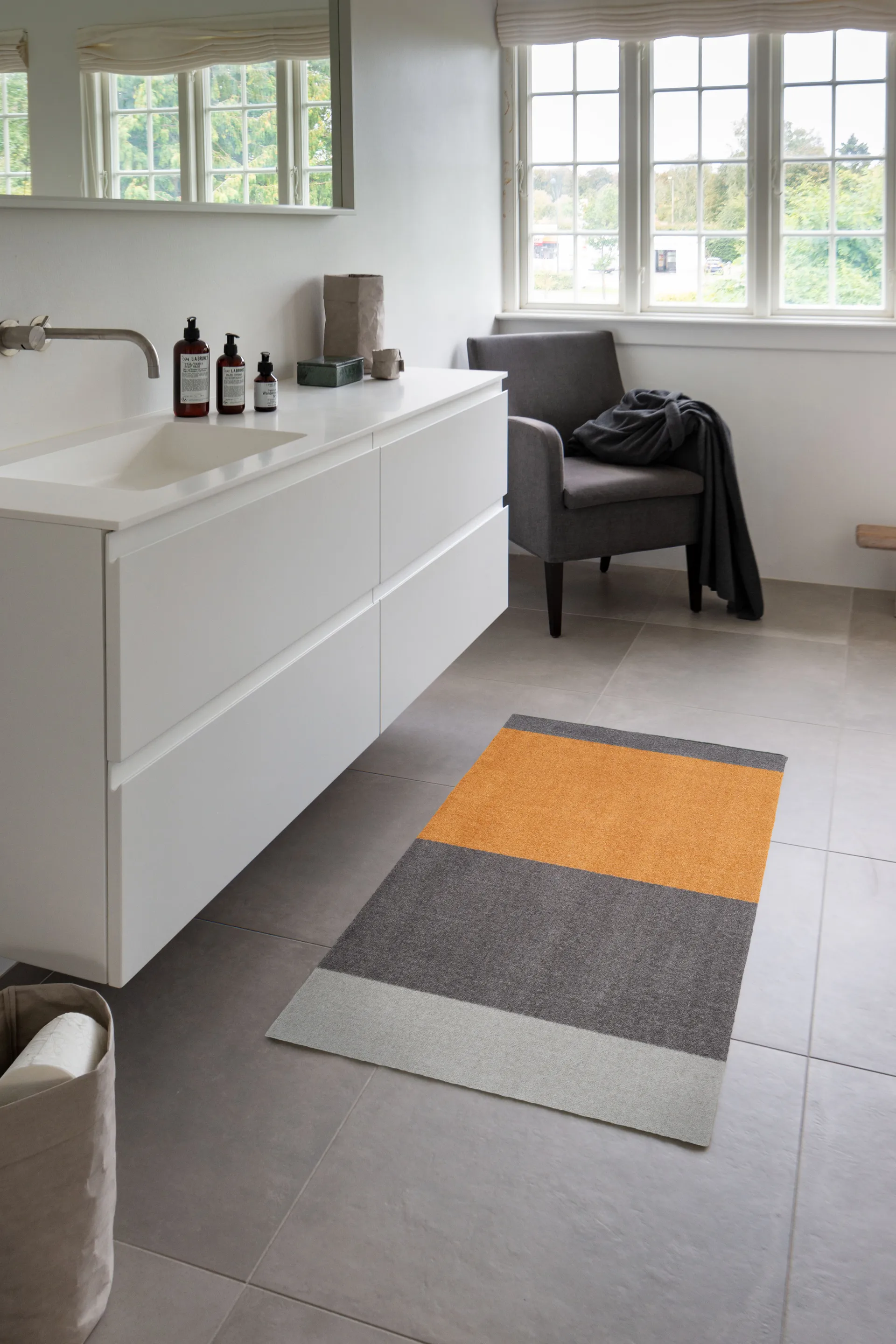 스트라이프 복도 러그 가로형, Grey-grey-dijon. 67x120 cm tica copenhagen | 티카 코펜하겐