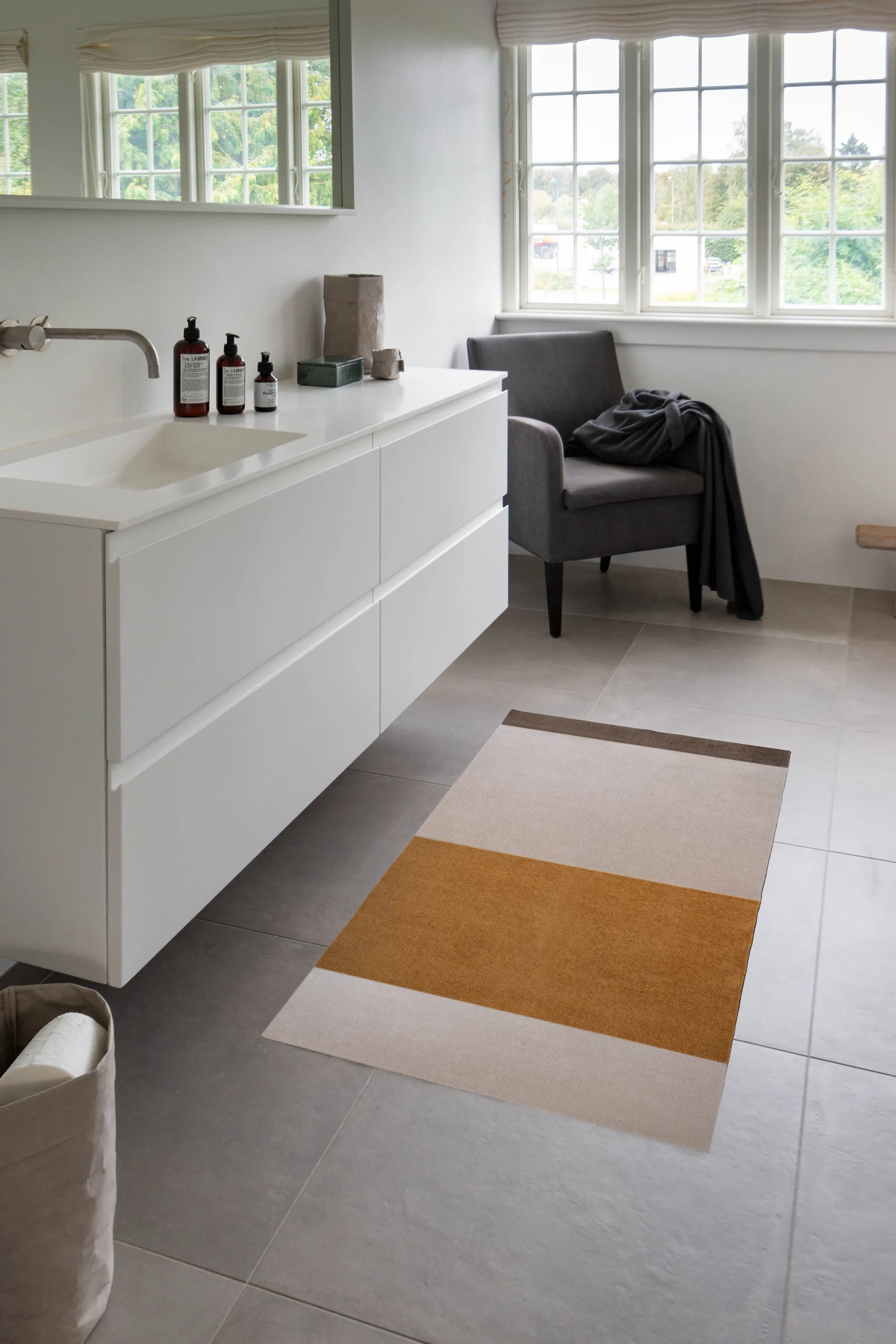 스트라이프 복도 러그 가로형, Ivory-dijon-brown. 67x120 cm tica copenhagen | 티카 코펜하겐