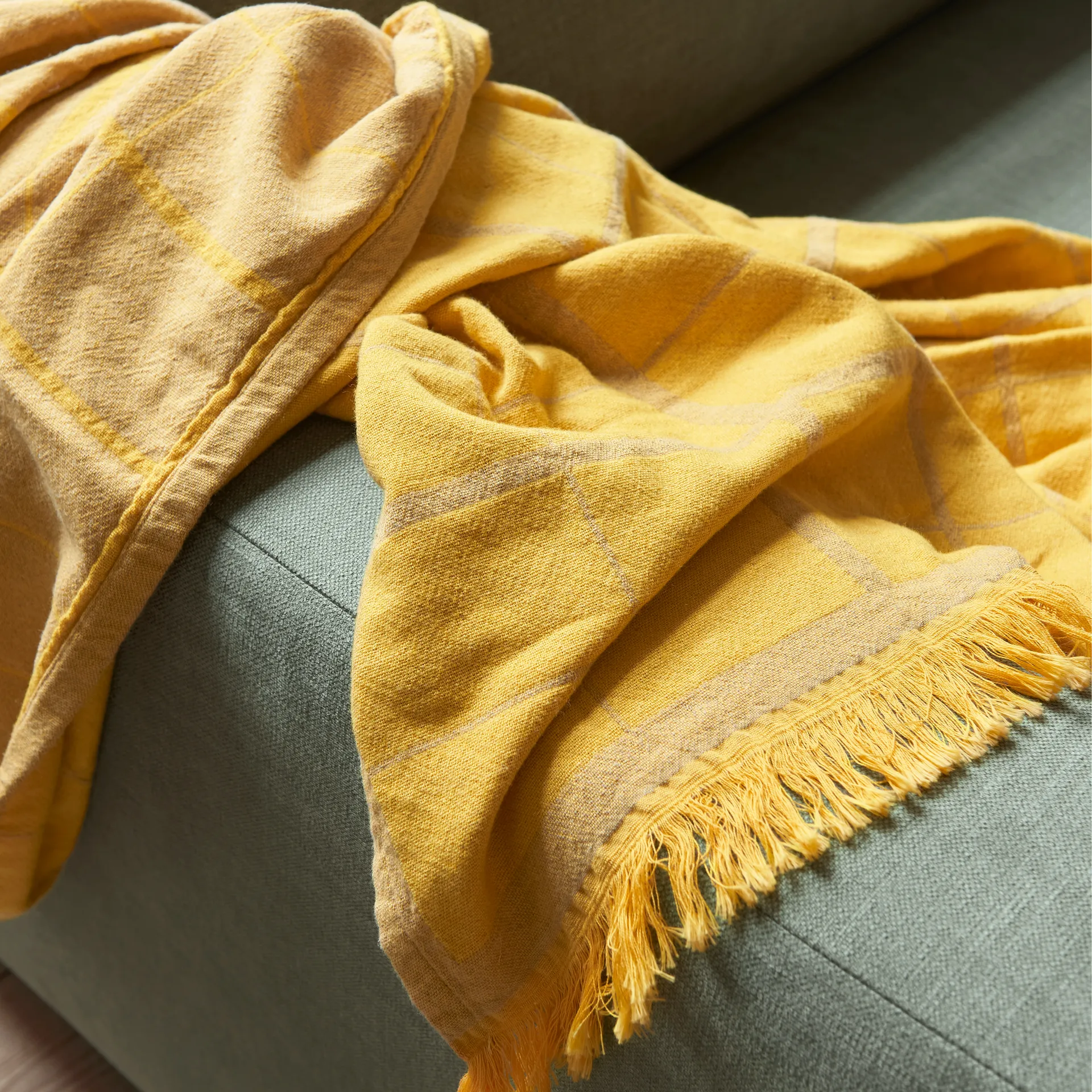 언타이틀드 AP10 스로우 150x210 cm, Desert yellow &Tradition | 앤트레디션