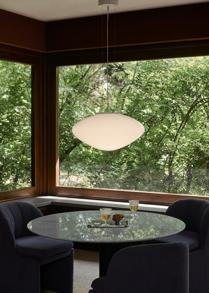 미스트 AP20 펜던트 조명 Ø56 cm, White-opal glass &Tradition | 앤트레디션
