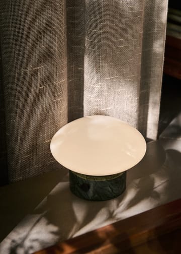 미스트 AP21 무선 조명 12 cm - Verde Guatemala-opal glass - &Tradition | 앤트레디션