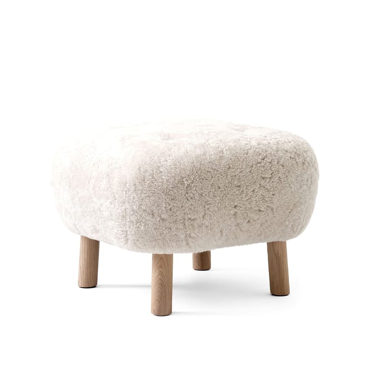 리틀 페트라 ATD1 풋스툴 - Sheepskin moonlight-oak legs oiled - &Tradition | 앤트레디션