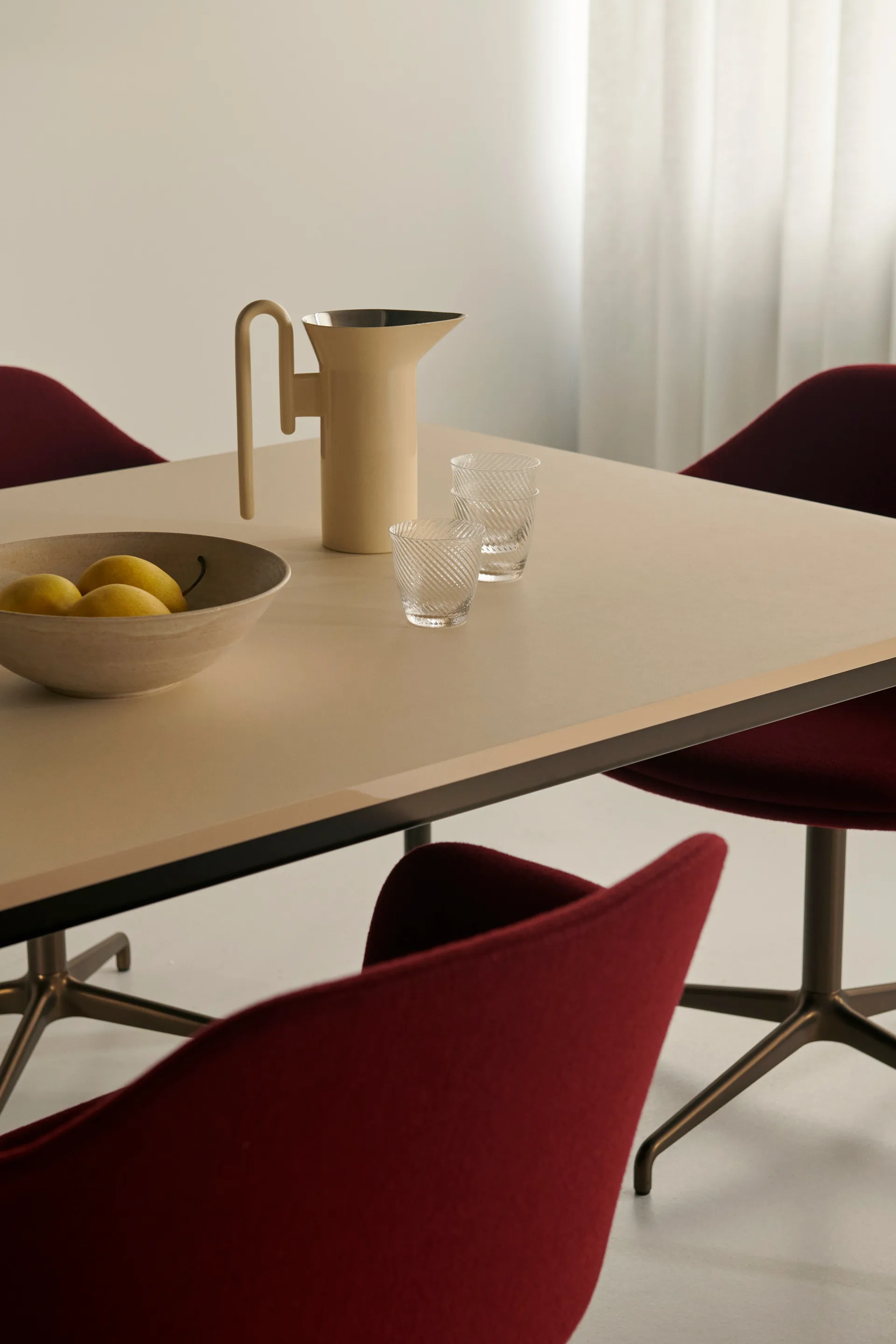 모멘토 JH38 팟 1리터, Ivory &Tradition | 앤트레디션